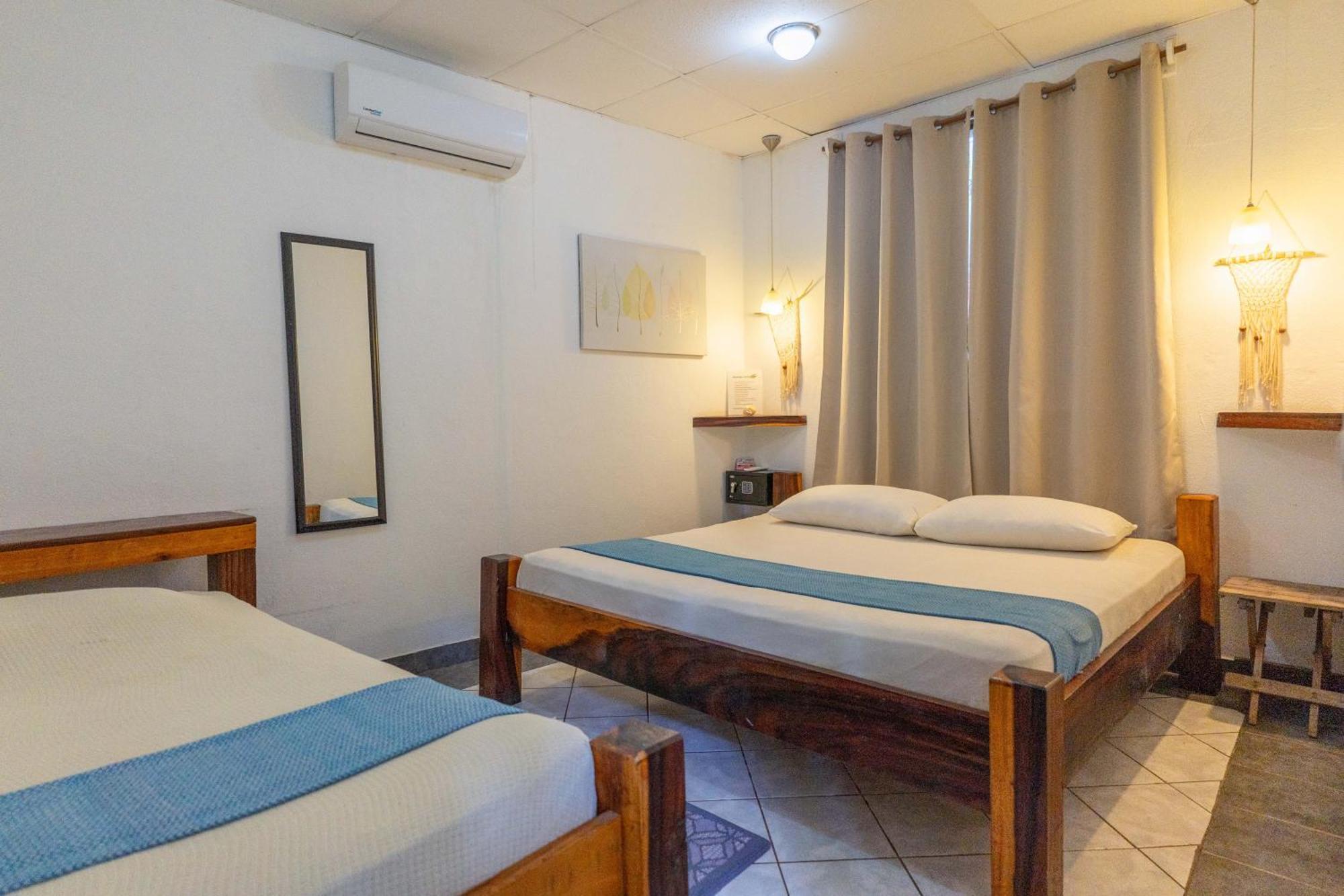 Villa Miramar Surfcamp Puerto Sandino Esterno foto