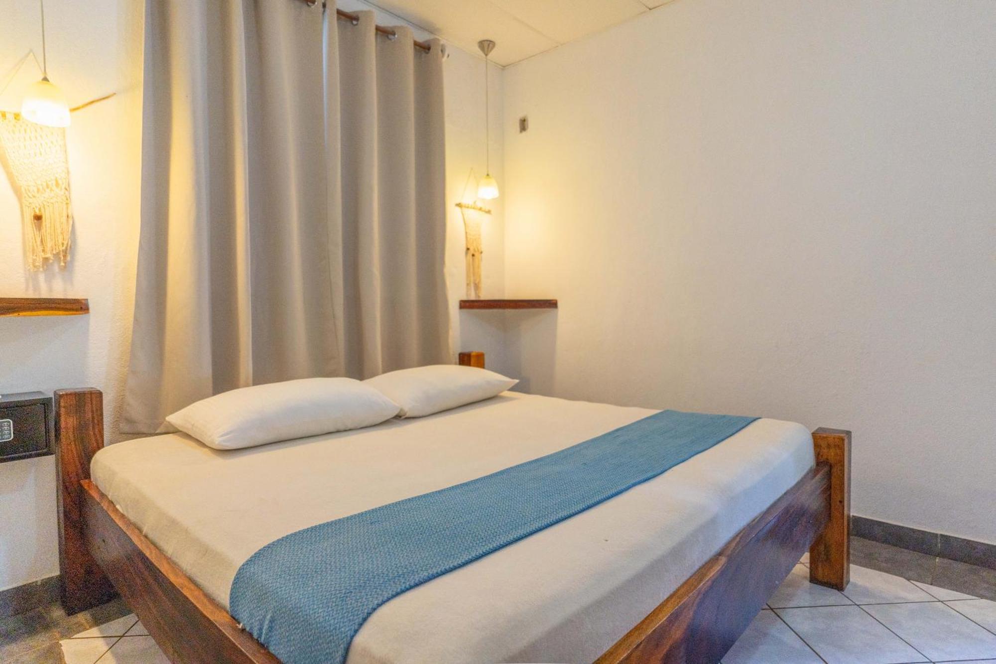 Villa Miramar Surfcamp Puerto Sandino Esterno foto